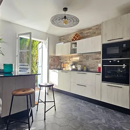 Maison Familiale 12 Couchages, Et Terrasse * Deauville