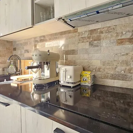 Maison Familiale 12 Couchages, Et Terrasse Holiday home