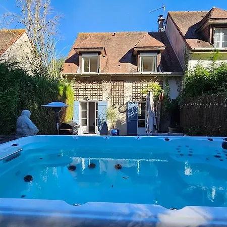 Maison Familiale 12 Couchages, Et Terrasse *
