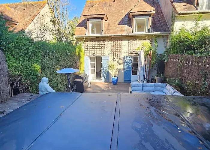 Maison Familiale 12 Couchages, Et Terrasse Holiday home *