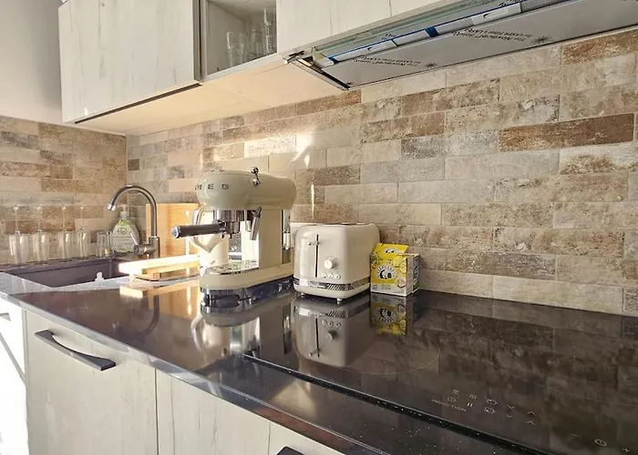 Maison Familiale 12 Couchages, Et Terrasse Holiday home